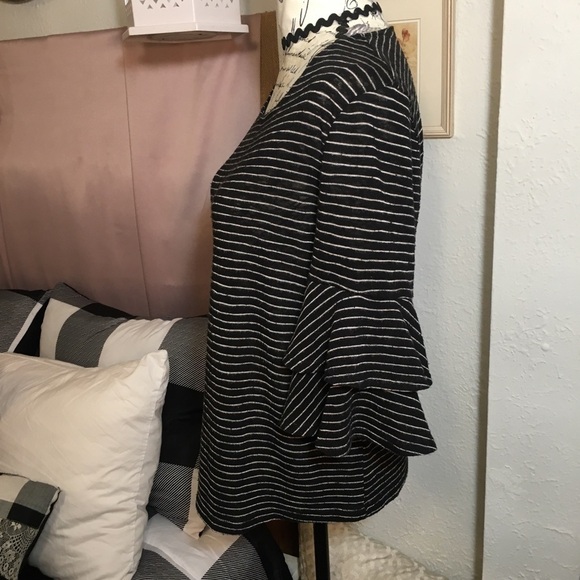 Anthropology W5 striped ruffle sleeve top - Picture 5 of 9